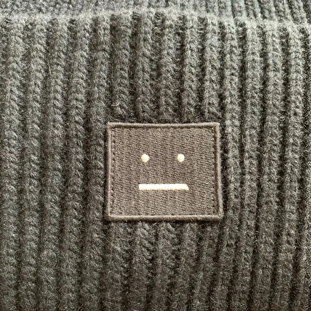 Acne Studios Black Wool Ribbed Beanie Hat - Picture 3 of 5